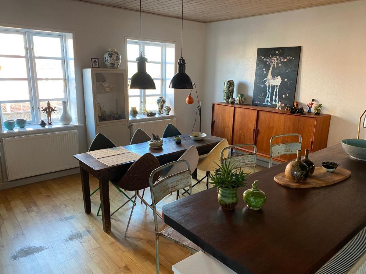 Feriehus Med Havudsigt Spodsbjerg Exterior foto